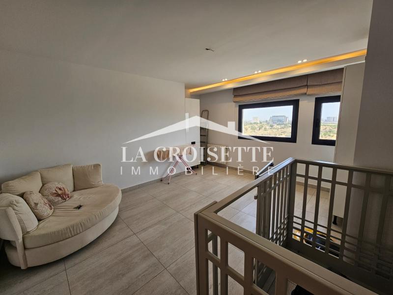 Penthouse S+3 avec vue sur lac au Lac2